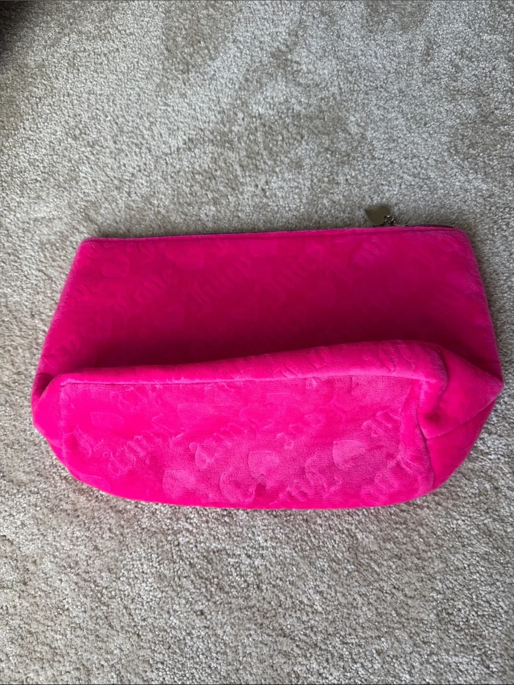 Juicy Couture Pink Soft Velvet Large Cosmetic Bag Travel Girlie Coquette NEW